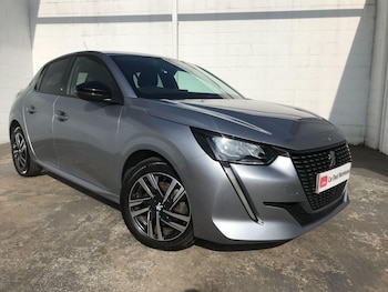 Used Peugeot 208 2023 for sale - 77988503: Photo