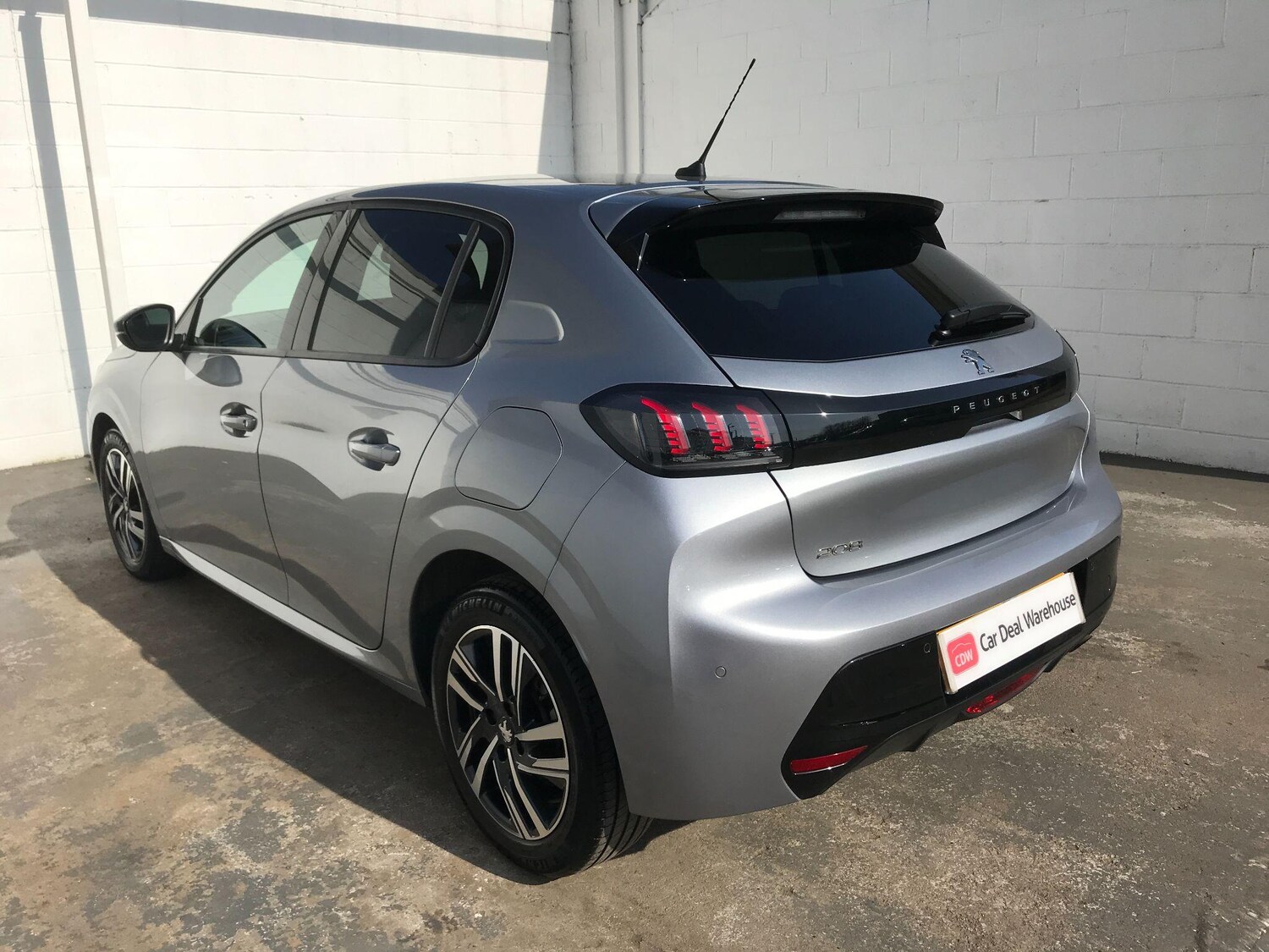 Used Peugeot 208 2023 for sale - 77988503: Photo 5