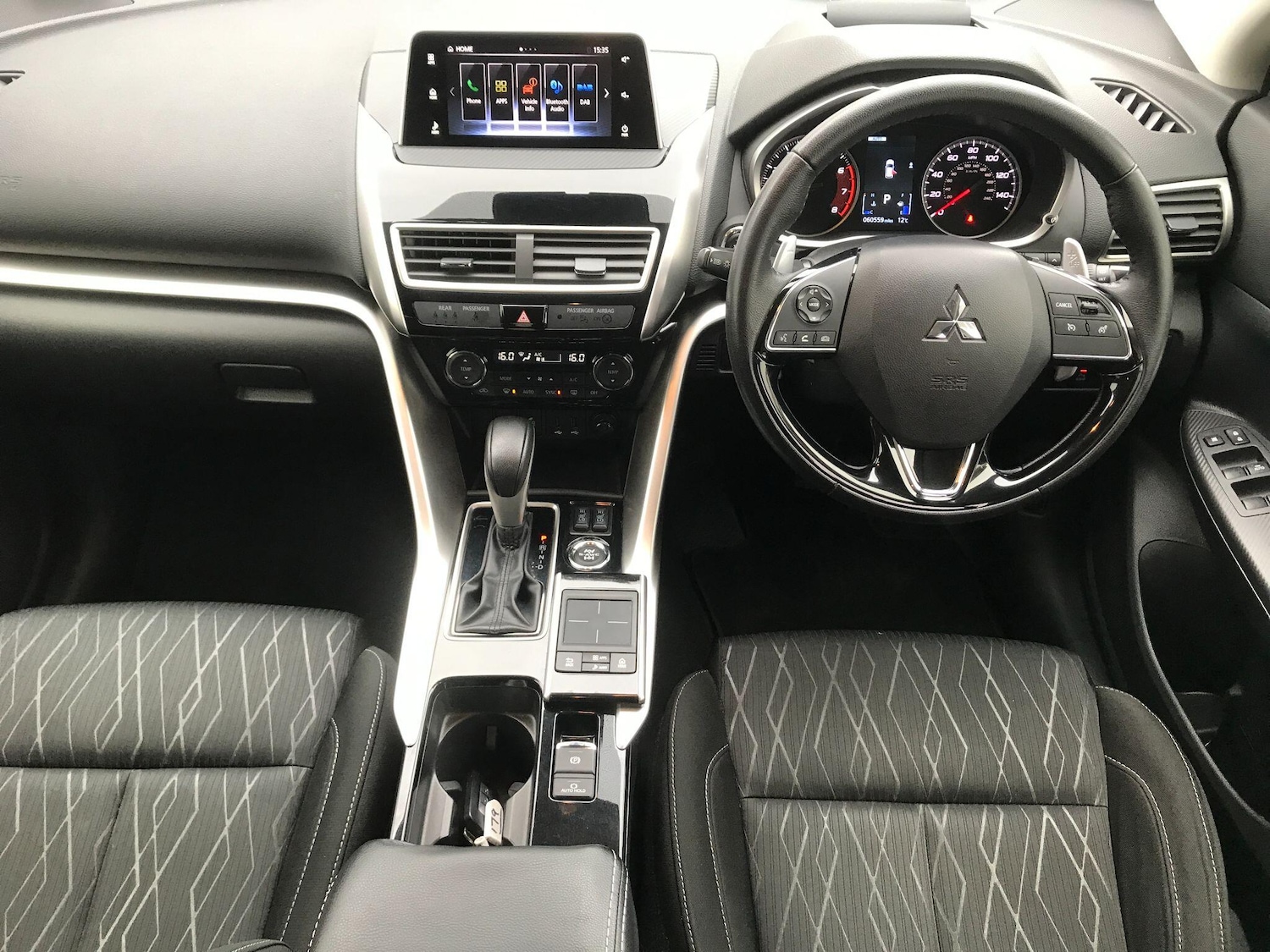 Used Mitsubishi Eclipse Cross 2019 for sale - 77834127: Photo 2