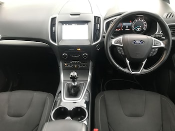 Used Ford S-Max 2018 for sale - 77650210: Photo