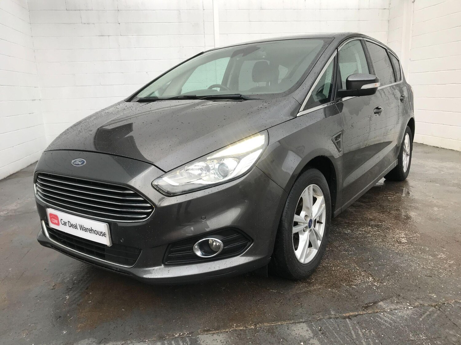 Used Ford S-Max 2018 for sale - 77650210: Photo 4