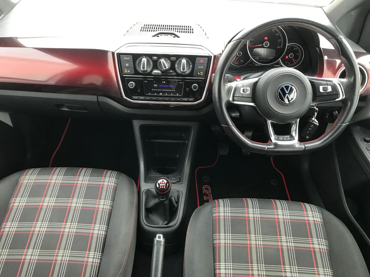 Used Volkswagen up! 2021 for sale - 77603645: Photo 2