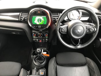 Used MINI Convertible 2019 for sale - 78011569: Photo