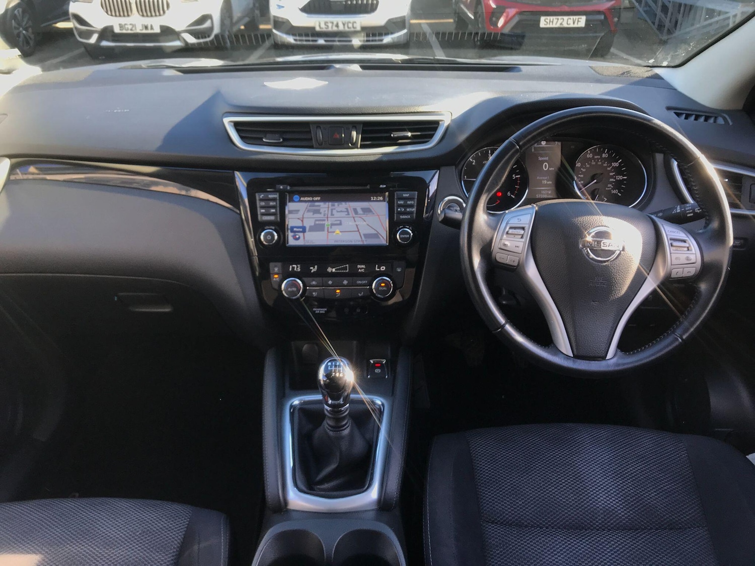 Used Nissan Qashqai 2016 for sale - 77568608: Photo 2