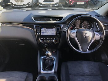 Used Nissan Qashqai 2016 for sale - 77568608: Photo