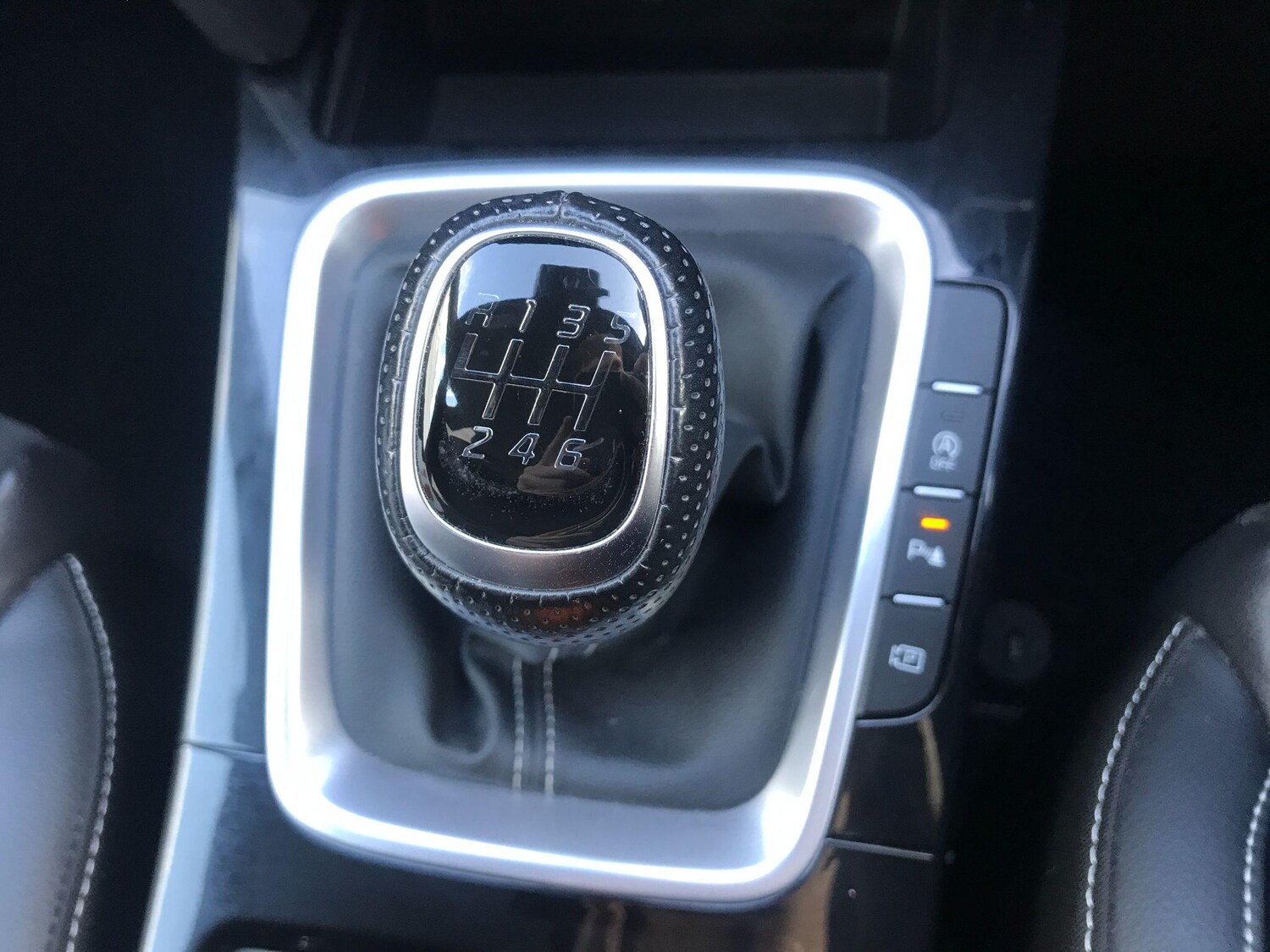 Used Kia XCeed 2023 for sale - 76676178: Photo 10