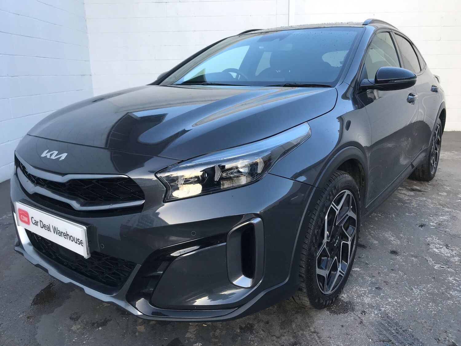 Used Kia XCeed 2023 for sale - 76676178: Photo 3