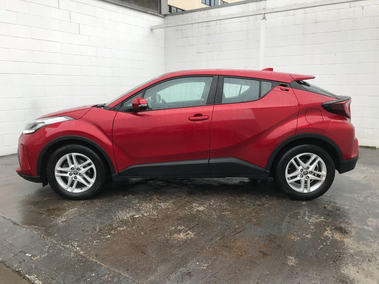 Used Toyota C-HR 2022 for sale - 77489941: Photo 8