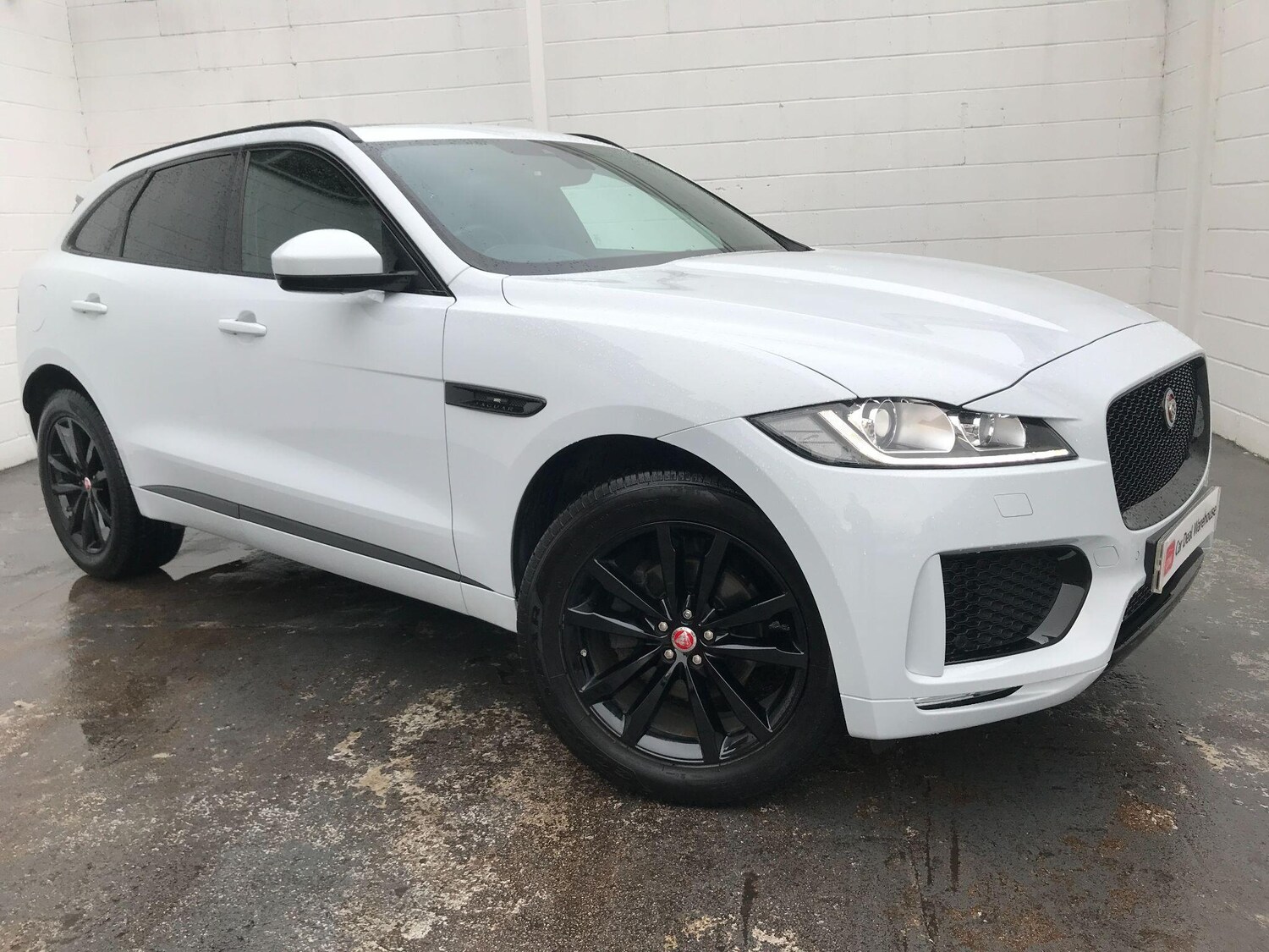 Used Jaguar F-Pace 2020 for sale - 76681088: Photo 7