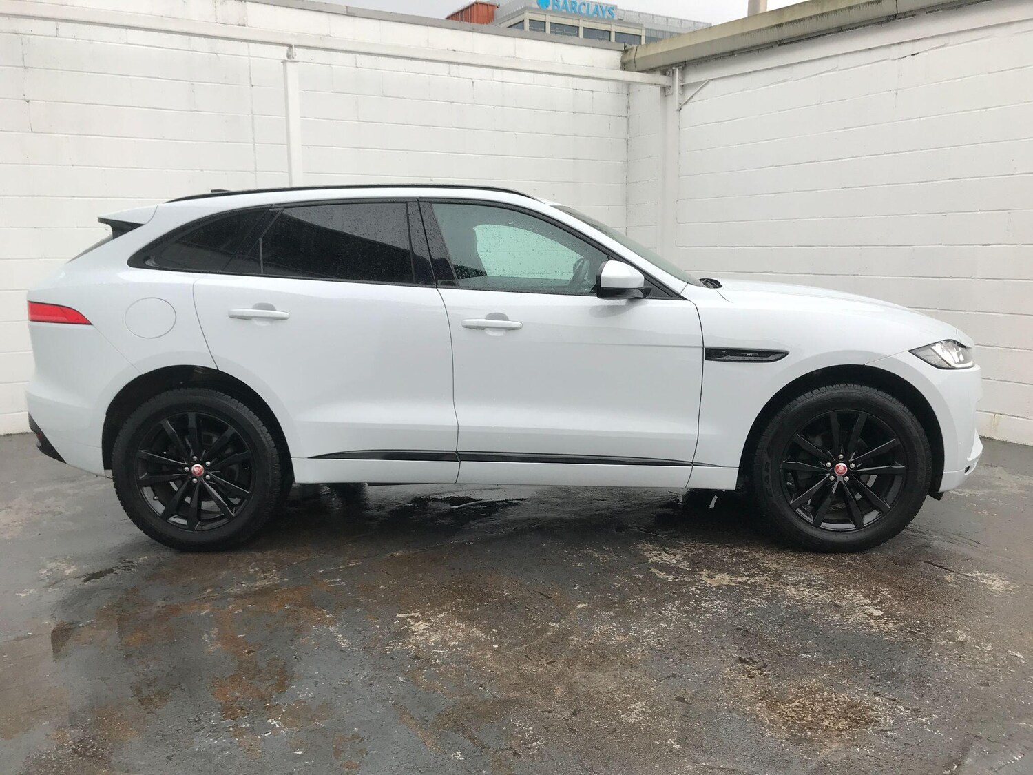 Used Jaguar F-Pace 2020 for sale - 76681088: Photo 8