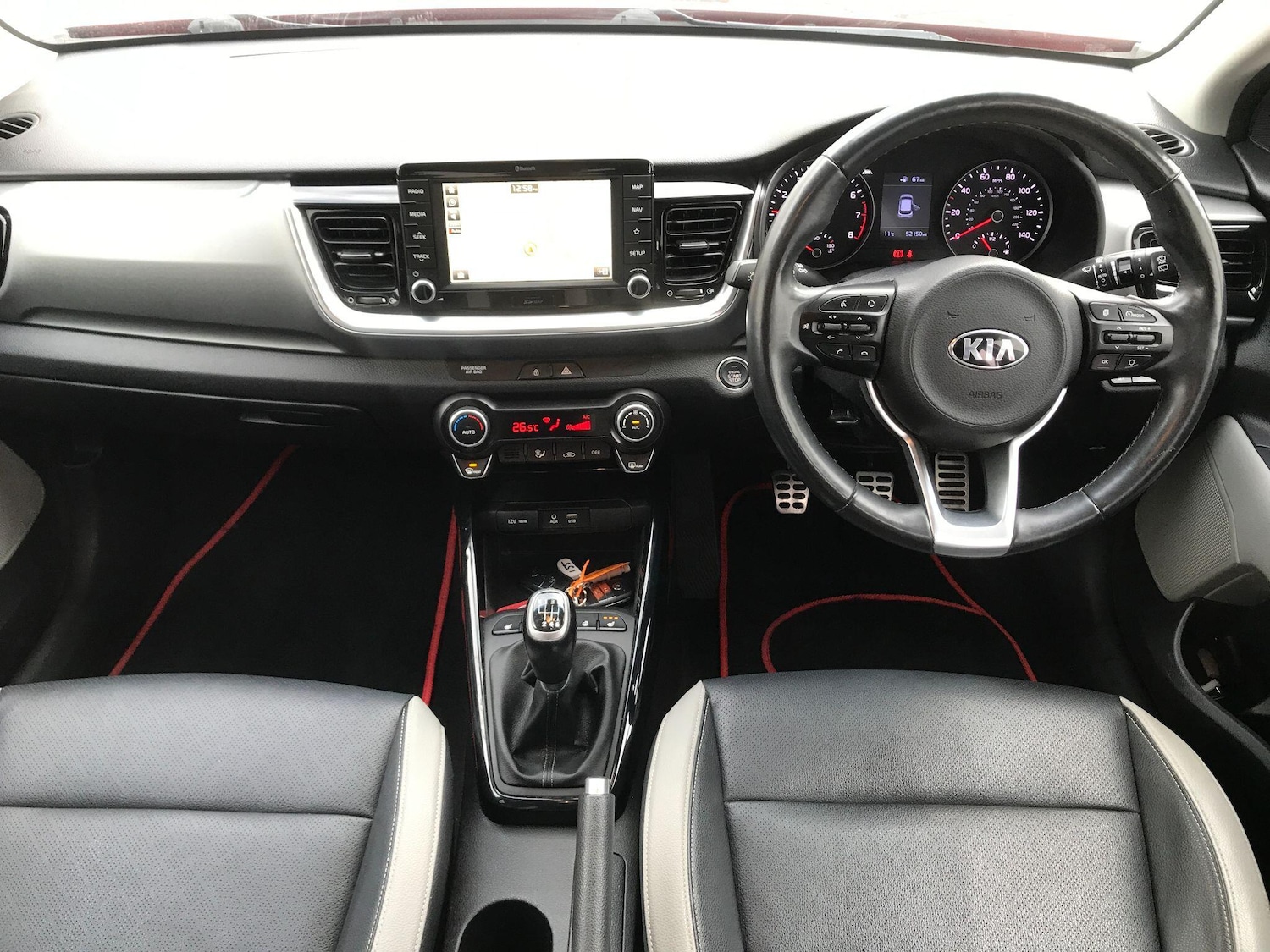 Used Kia Stonic 2019 for sale - 77650204: Photo 2