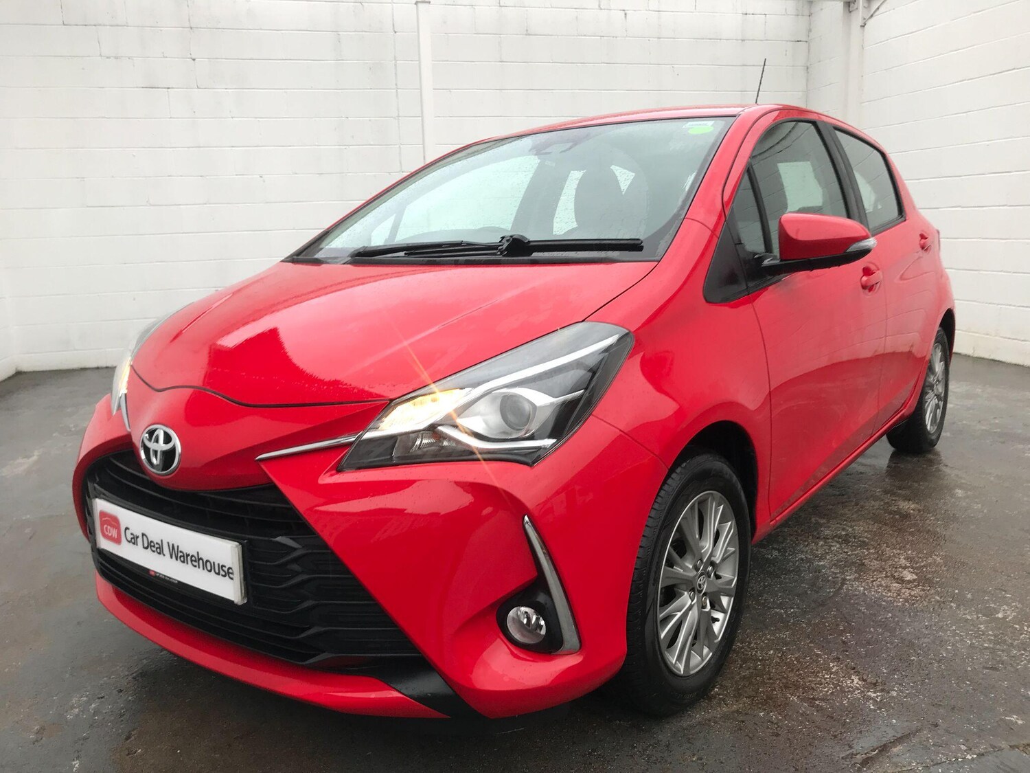 Used Toyota Yaris 2017 for sale - 77501706: Photo 4