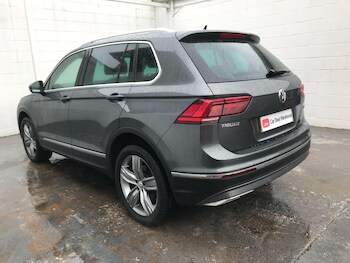 Used Volkswagen Tiguan 2017 for sale - 77528747: Photo