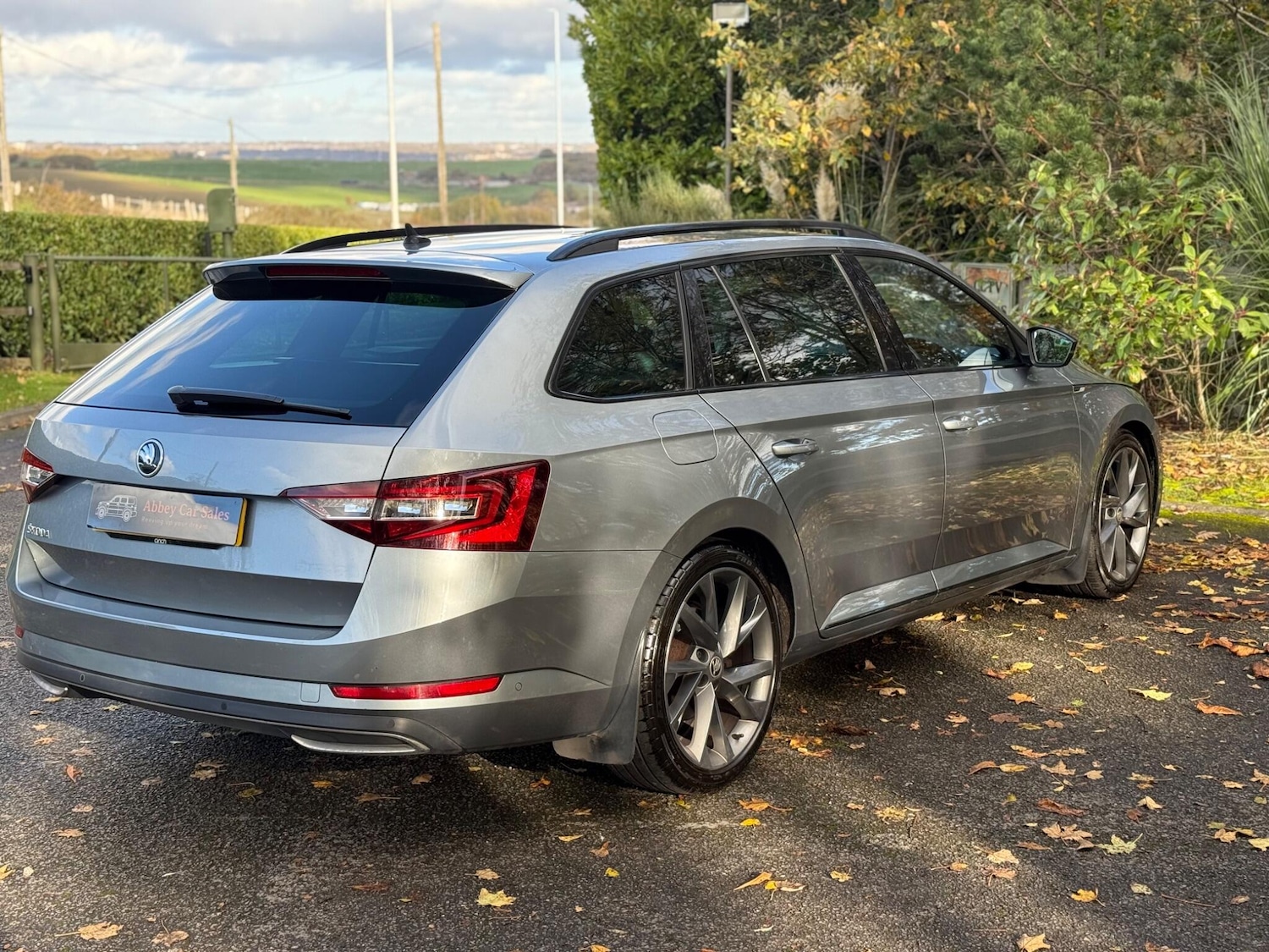 Used Skoda Superb 2017 for sale - 76995276: Photo 11