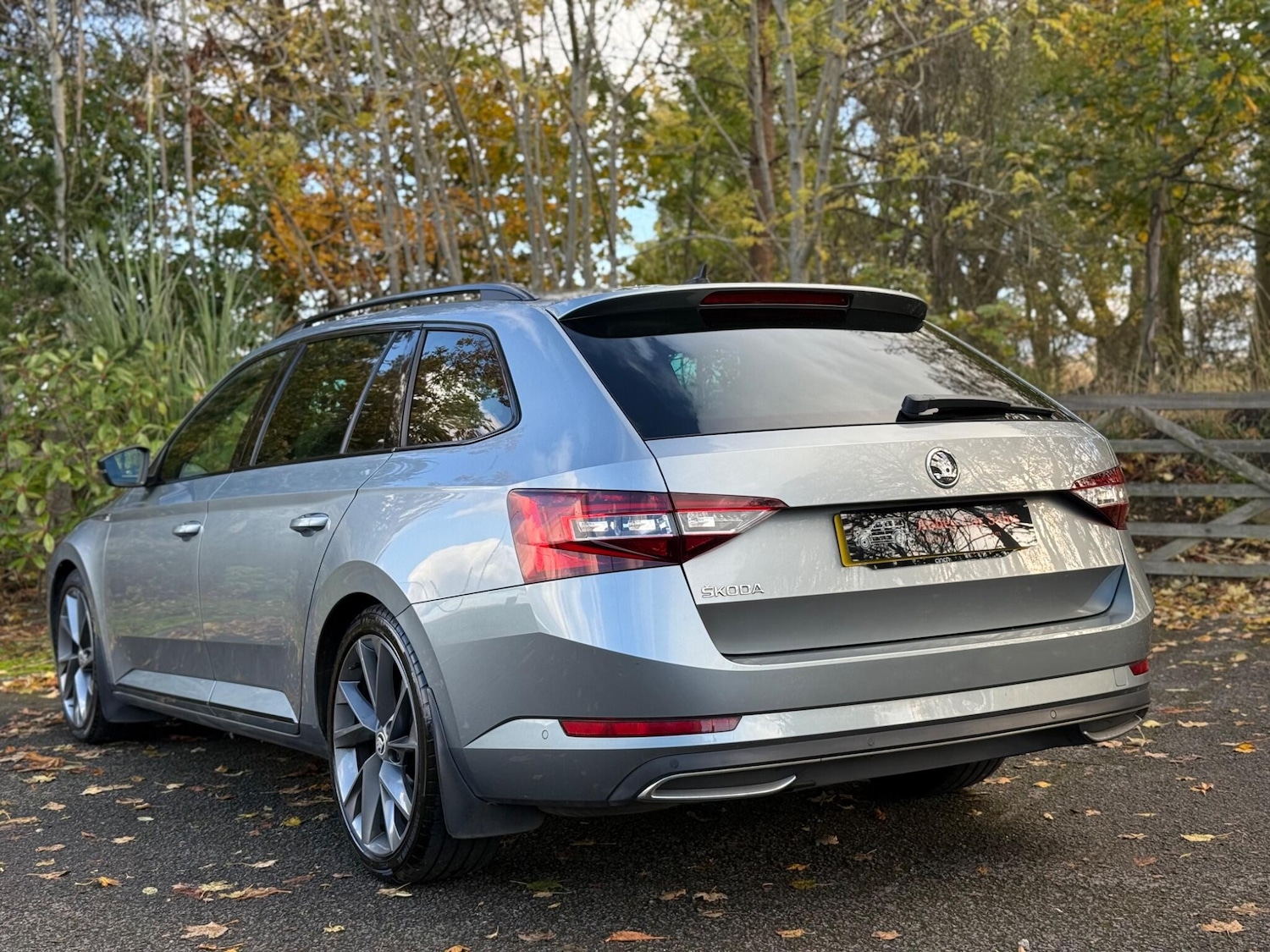 Used Skoda Superb 2017 for sale - 76995276: Photo 3