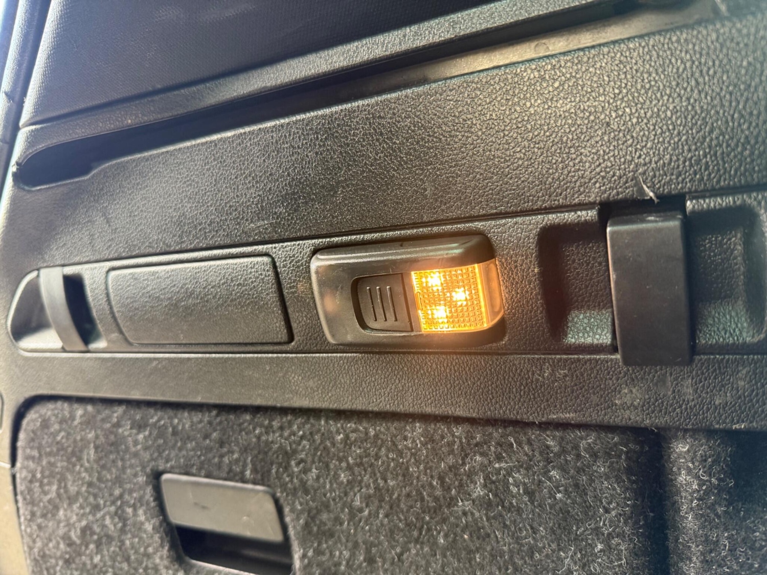 Used Skoda Superb 2017 for sale - 76995276: Photo 34