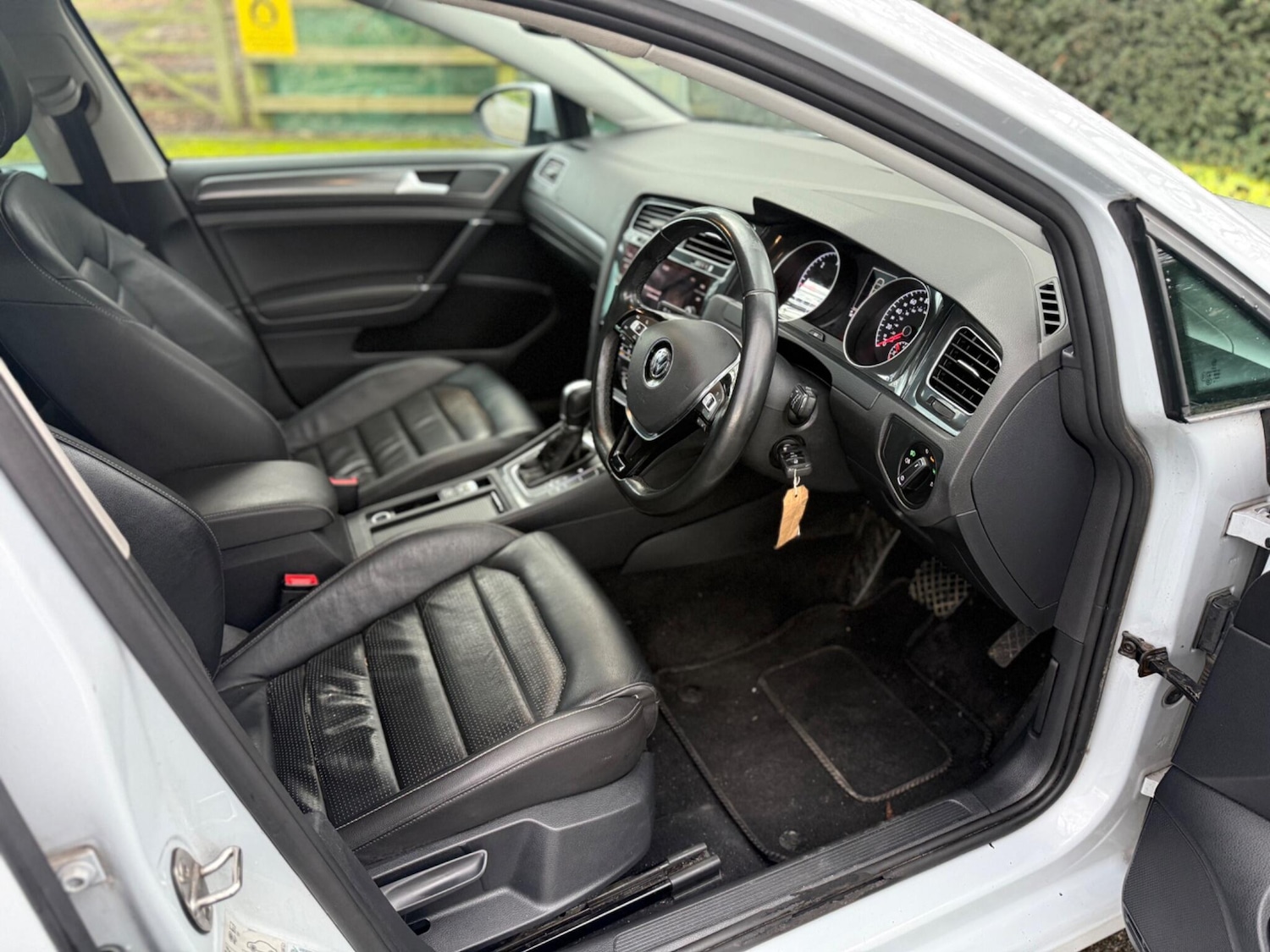 Used Volkswagen Golf 2017 for sale - 76689338: Photo 17