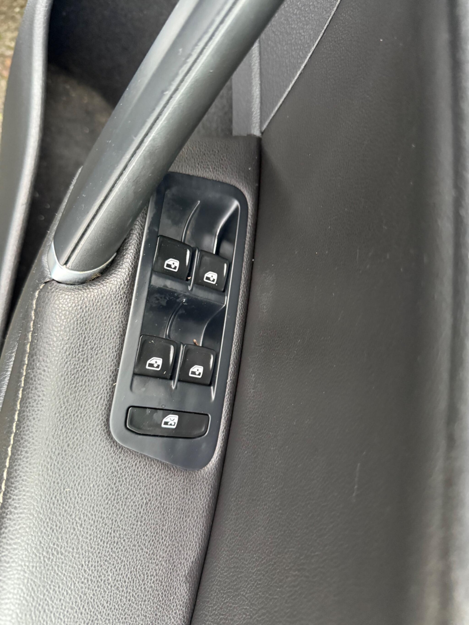 Used Volkswagen Golf 2017 for sale - 76689338: Photo 21