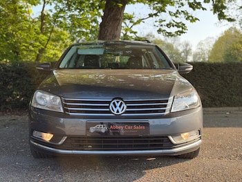 Used Volkswagen Passat 2014 for sale - 78374917: Photo