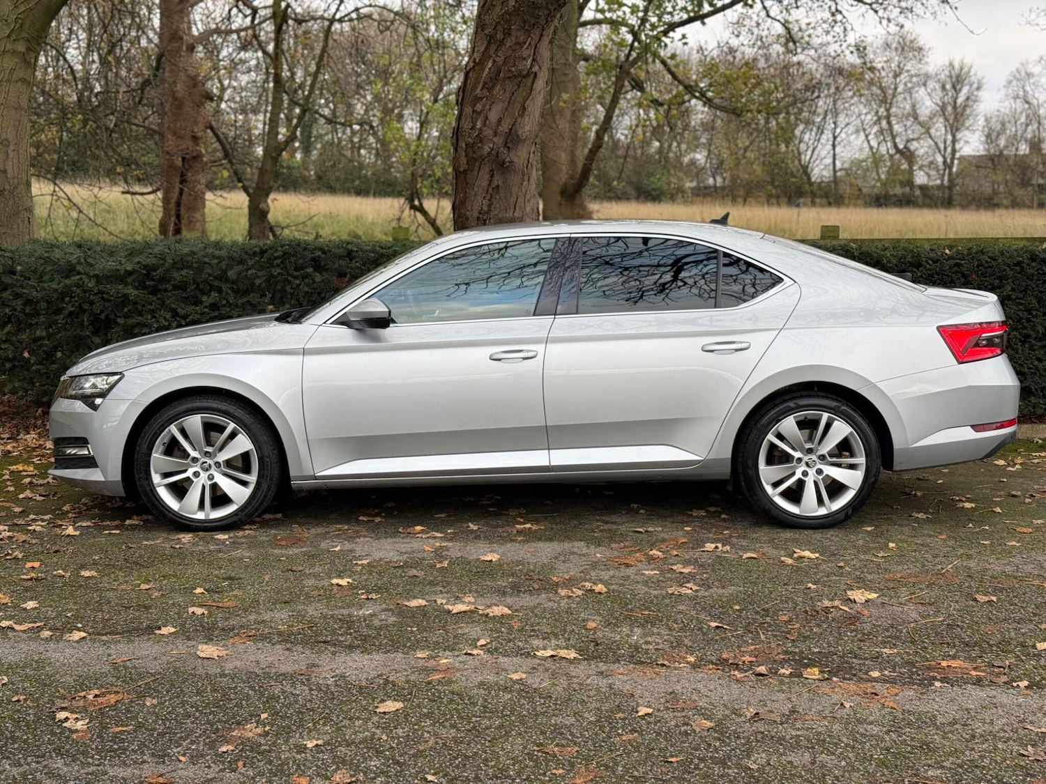 Used Skoda Superb 2021 for sale - 76597201: Photo 6