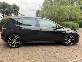 Used Volkswagen Golf 2016 for sale - 75978584: Photo