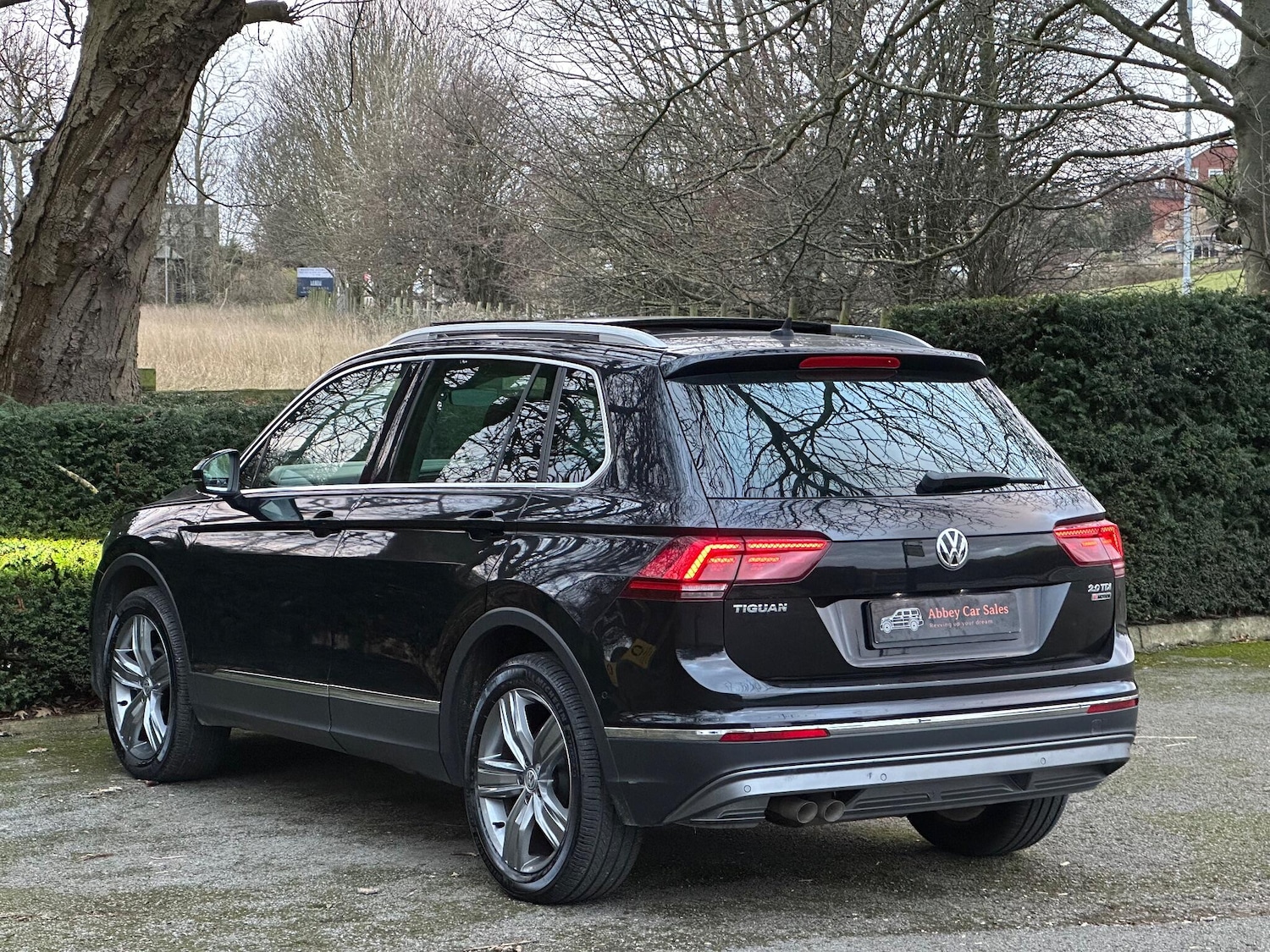 Used Volkswagen Tiguan 2016 for sale - 77029219: Photo 4