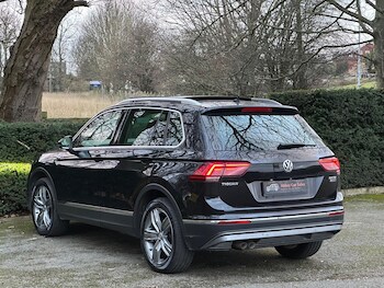 Used Volkswagen Tiguan 2016 for sale - 77029219: Photo