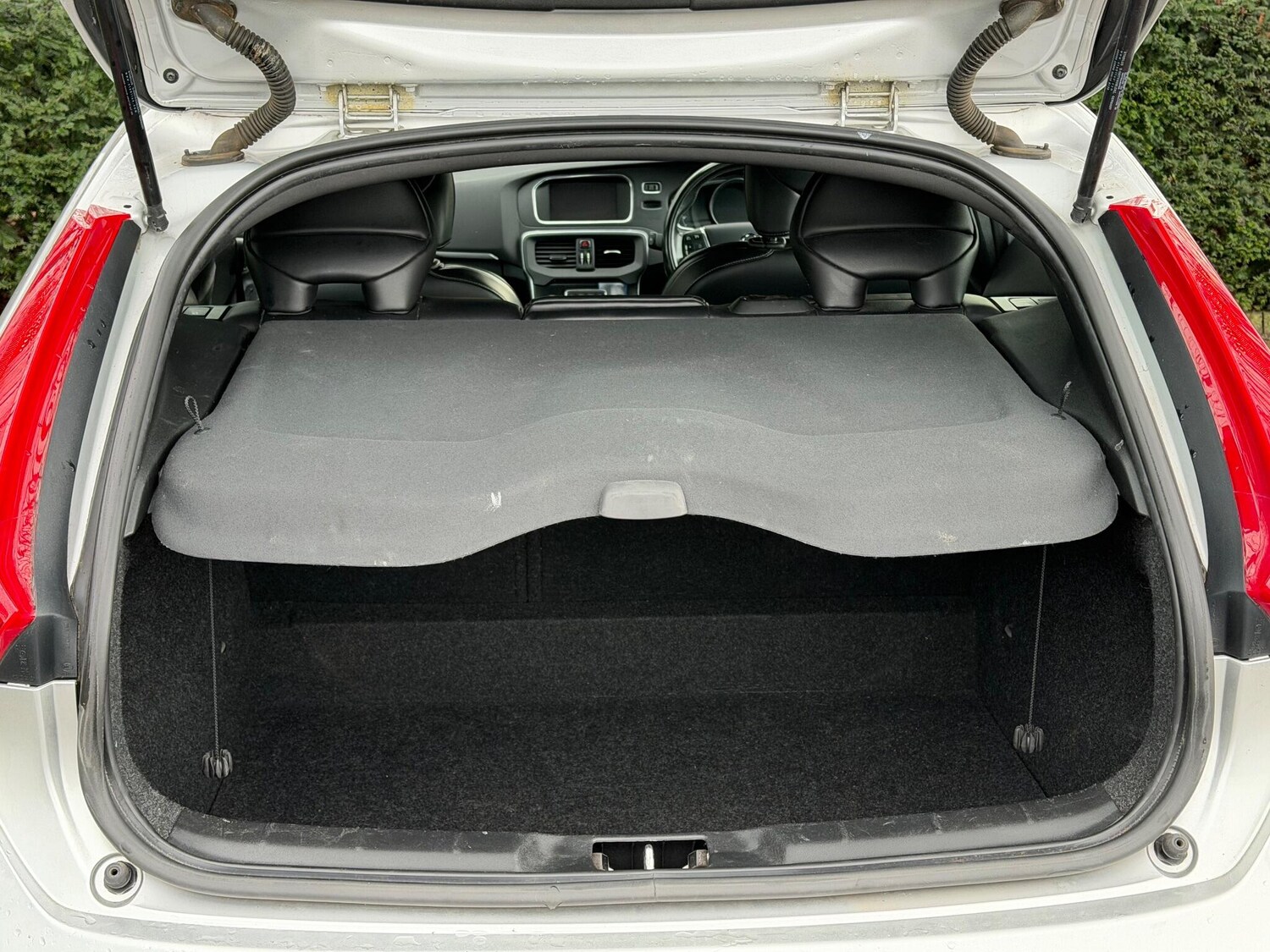 Used Volvo V40 for sale - 77484275: Photo 25