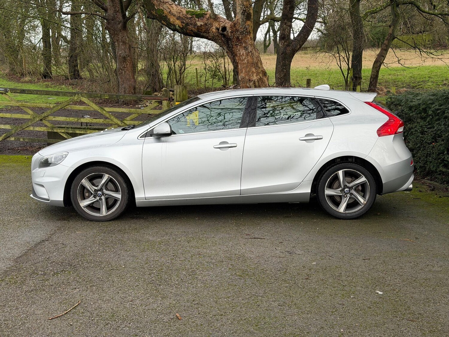 Used Volvo V40 for sale - 77484275: Photo 7