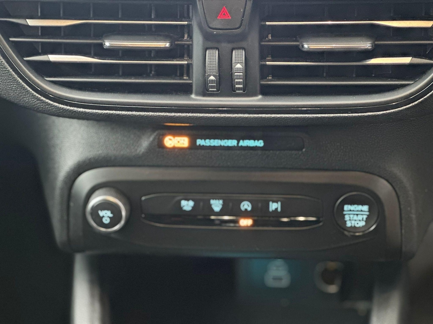 Used Ford Focus 2023 for sale - 77242505: Photo 14