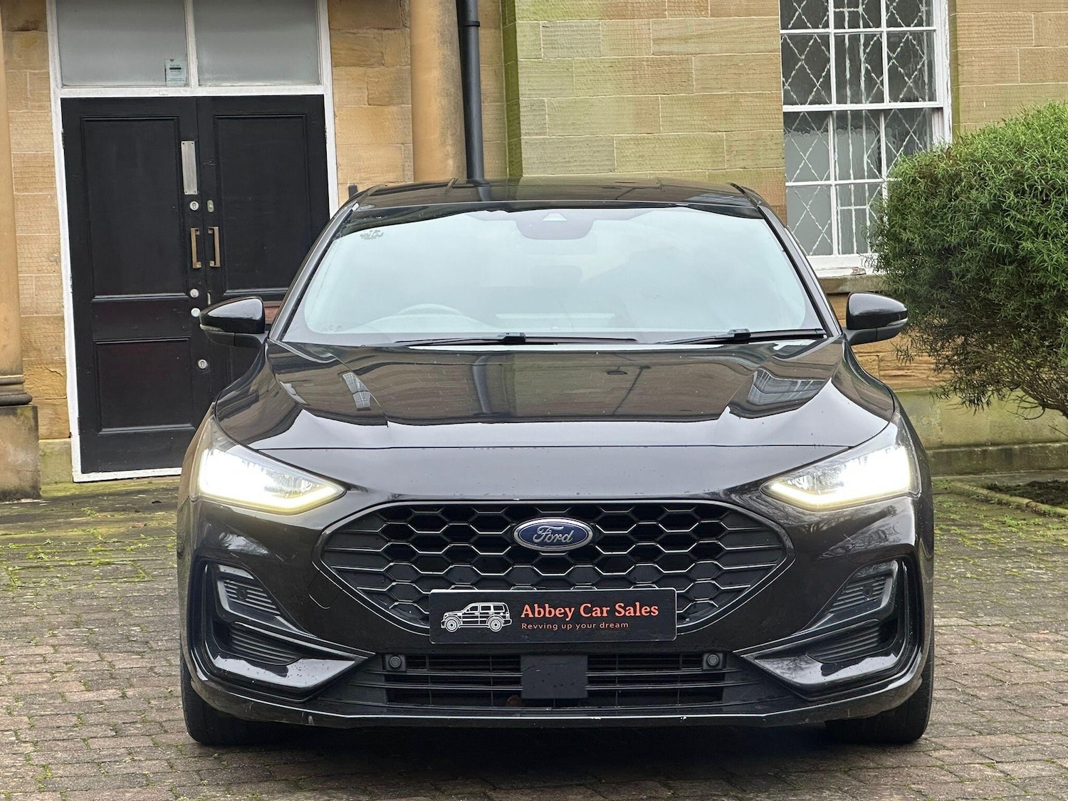 Used Ford Focus 2023 for sale - 77242505: Photo 2