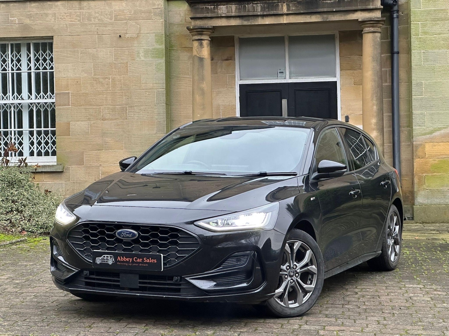 Used Ford Focus 2023 for sale - 77242505: Photo 3