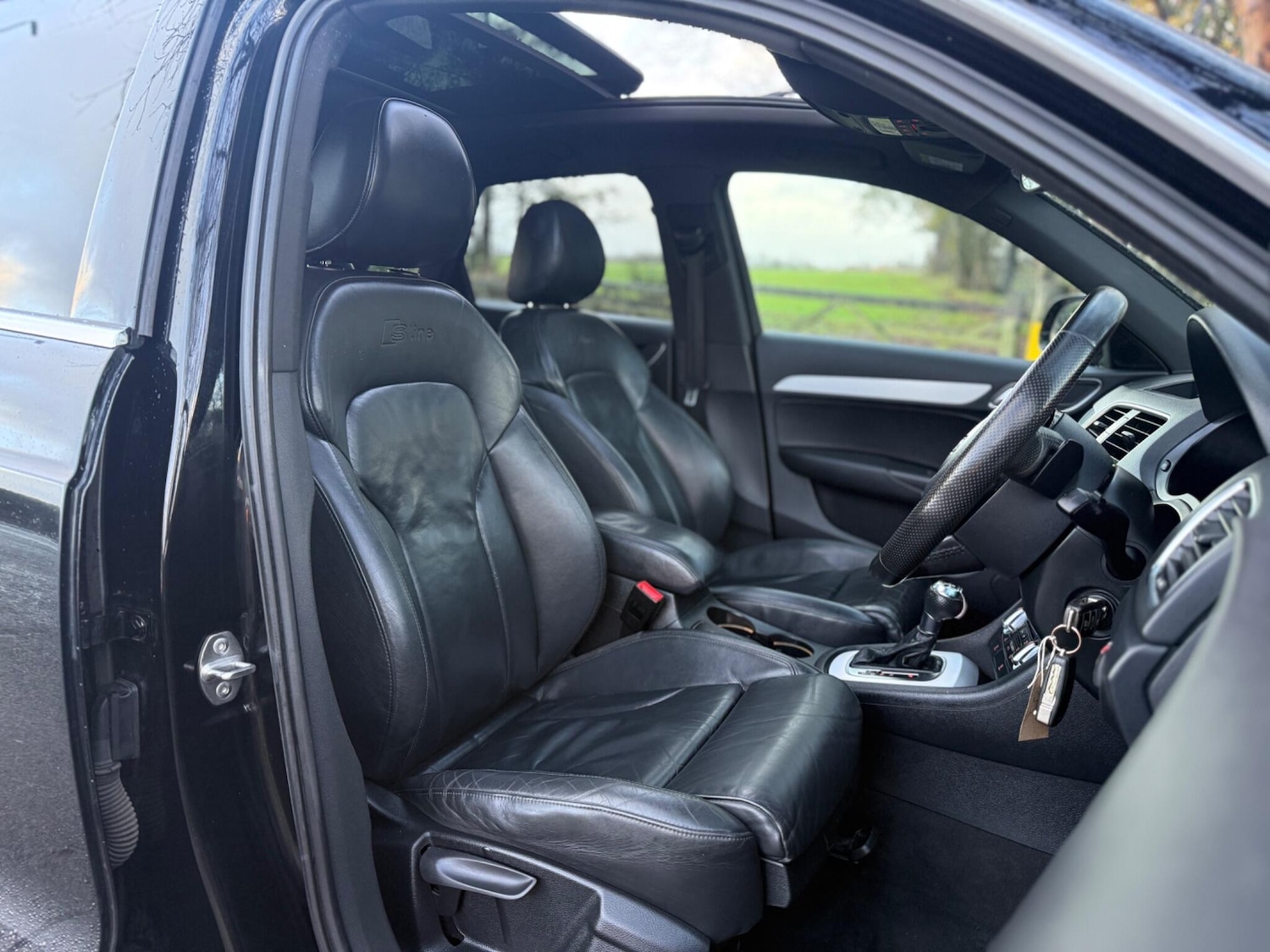 Used Audi Q3 2014 for sale - 76671317: Photo 17