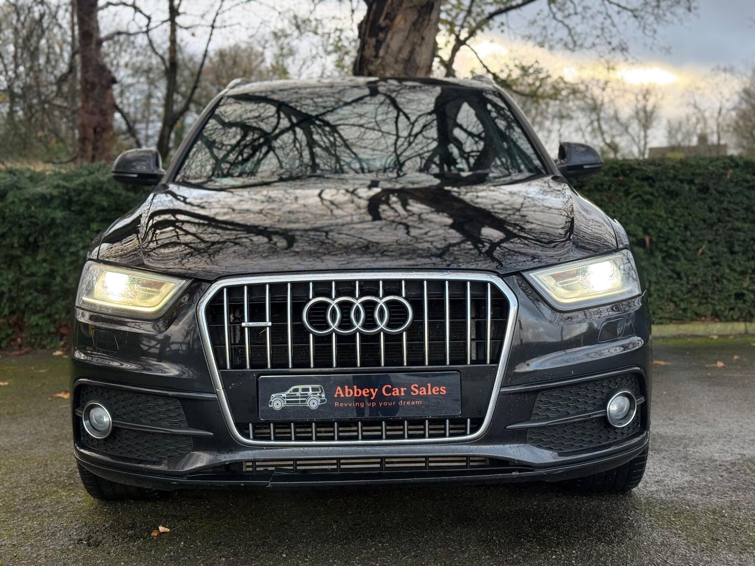 Used Audi Q3 2014 for sale - 76671317: Photo 2