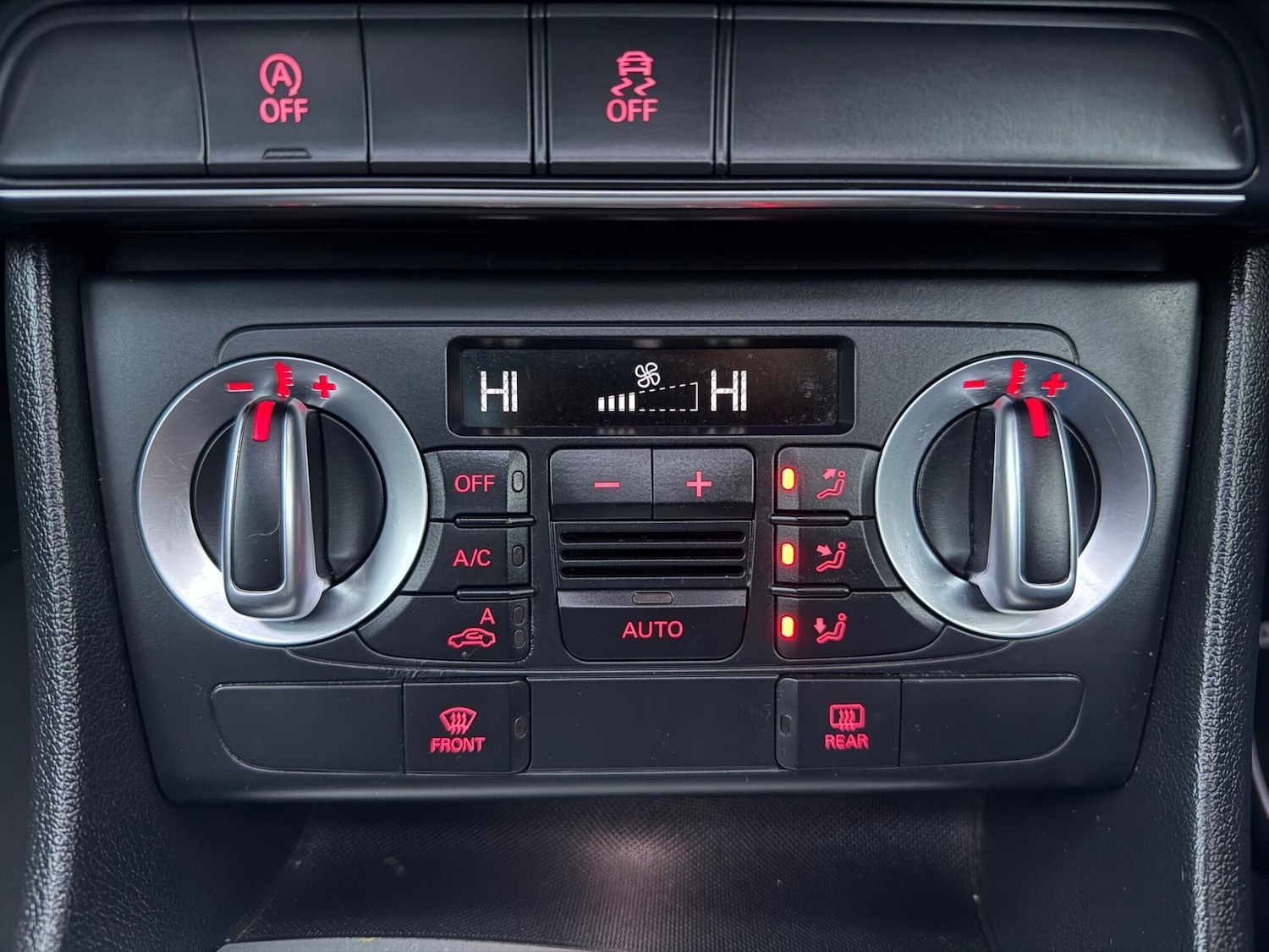 Used Audi Q3 2014 for sale - 76671317: Photo 22