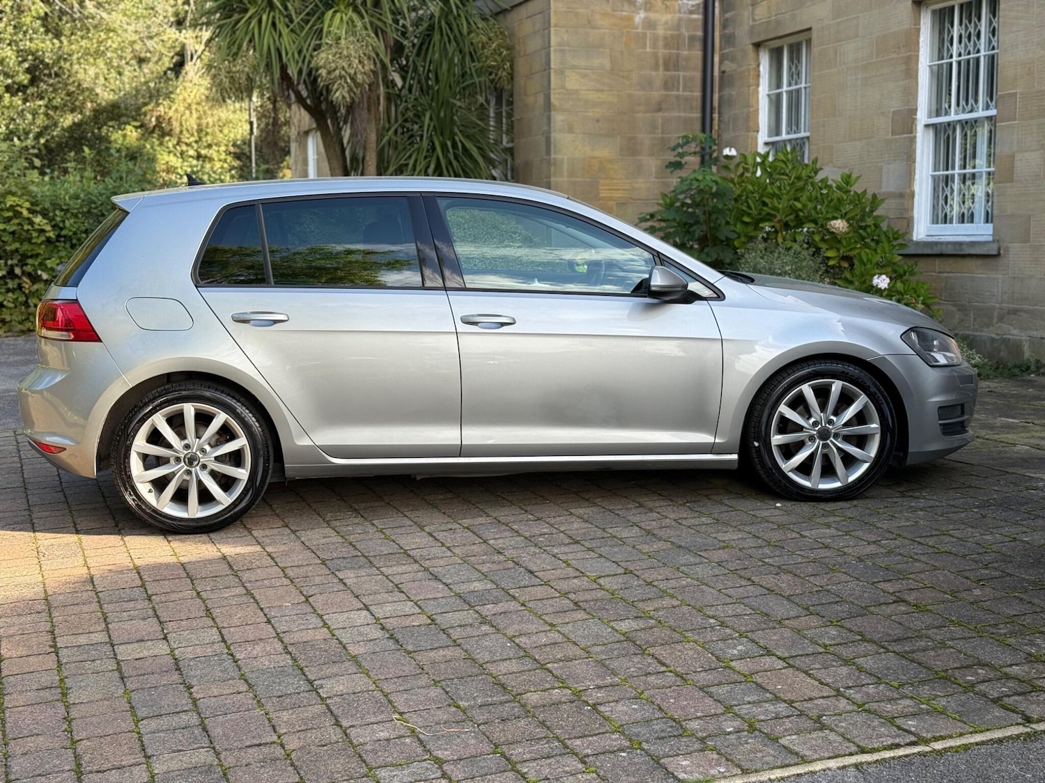 Used Volkswagen Golf 2014 for sale - 76989281: Photo 12