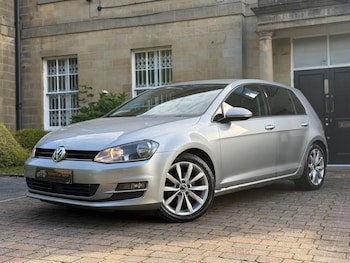 Used Volkswagen Golf 2014 for sale - 76989281: Photo