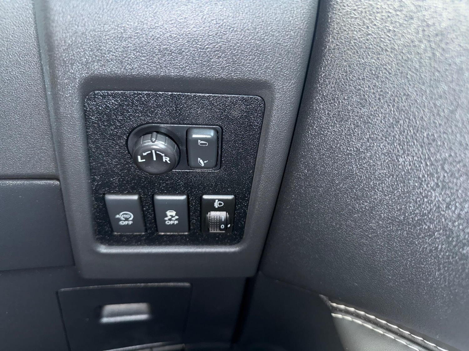 Used Nissan Qashqai+2 2013 for sale - 76099085: Photo 24
