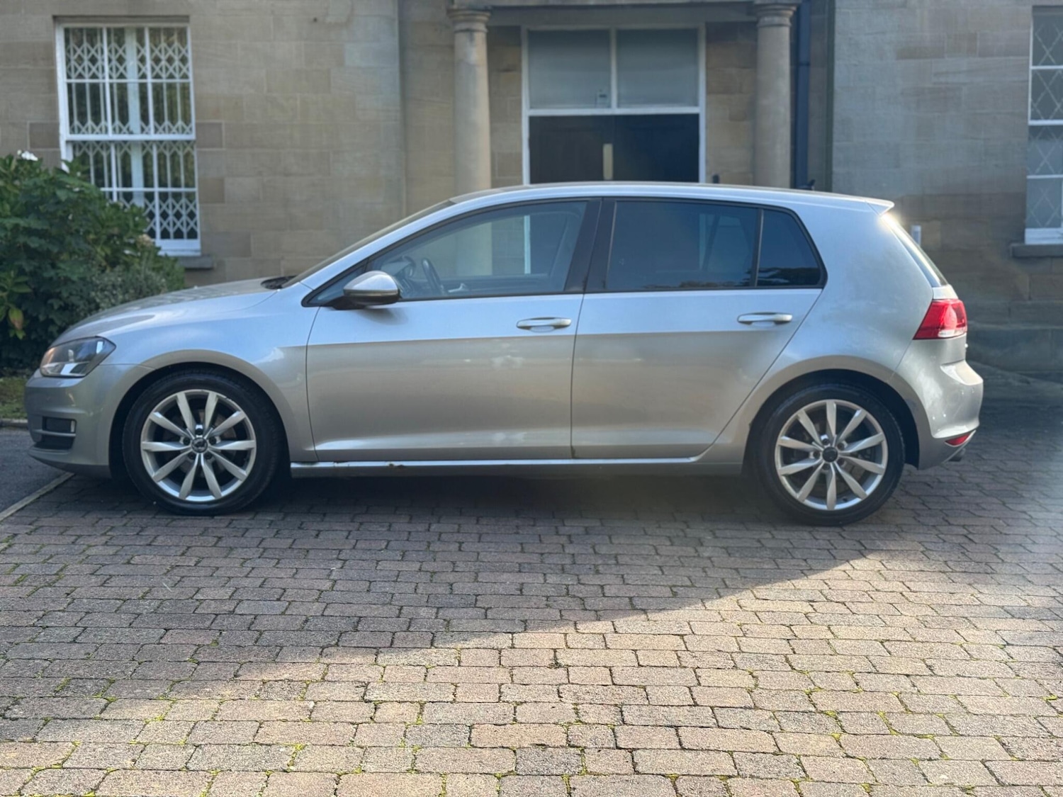 Used Volkswagen Golf 2014 for sale - 76121983: Photo 6