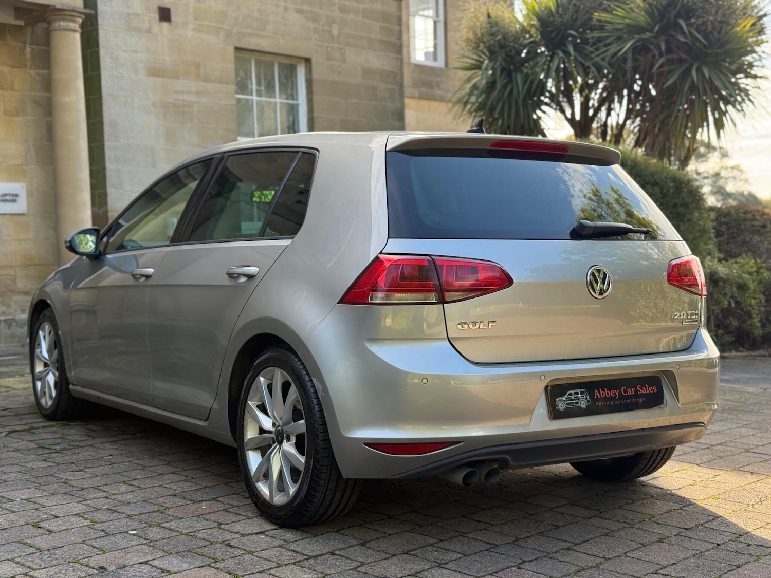Used Volkswagen Golf 2014 for sale - 76121983: Photo 8