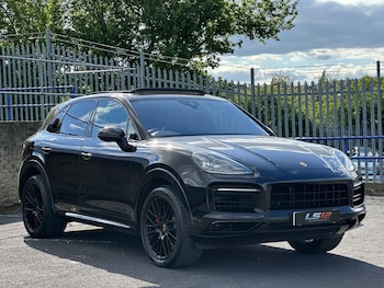 Used Porsche Cayenne 2019 for sale - 78539232: Photo
