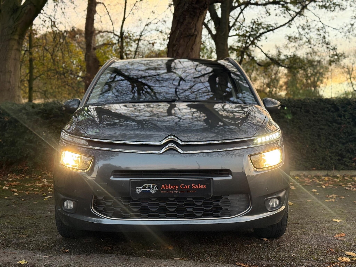 Used Citroen C4 Grand Picasso 2014 for sale - 76446462: Photo 2