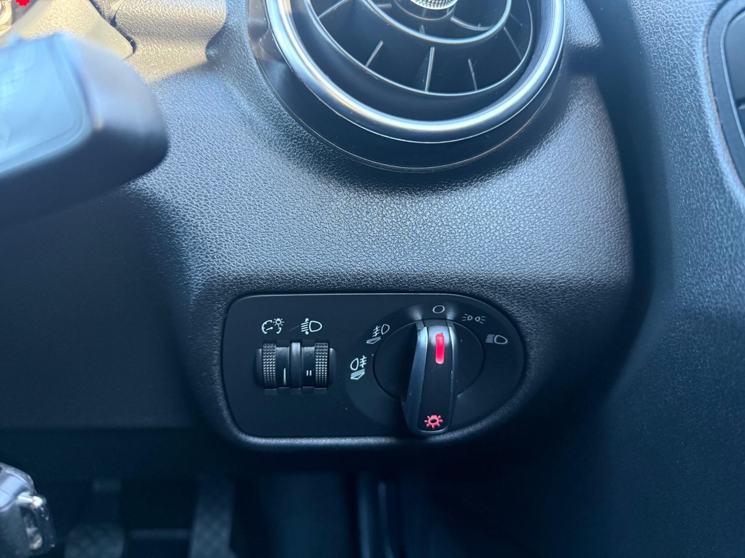 Used Audi A1 2017 for sale - 76380512: Photo 21