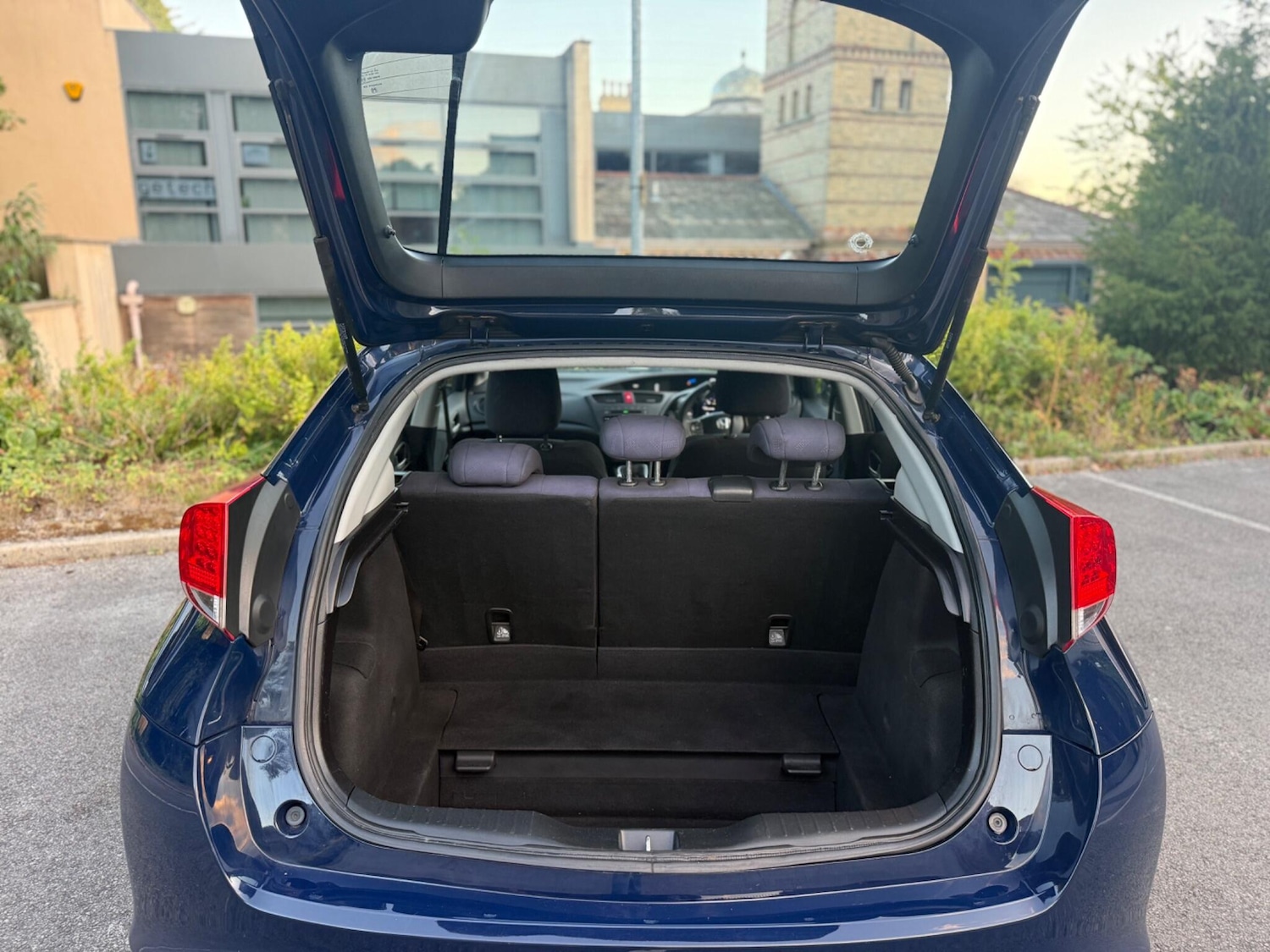Vehicle 25