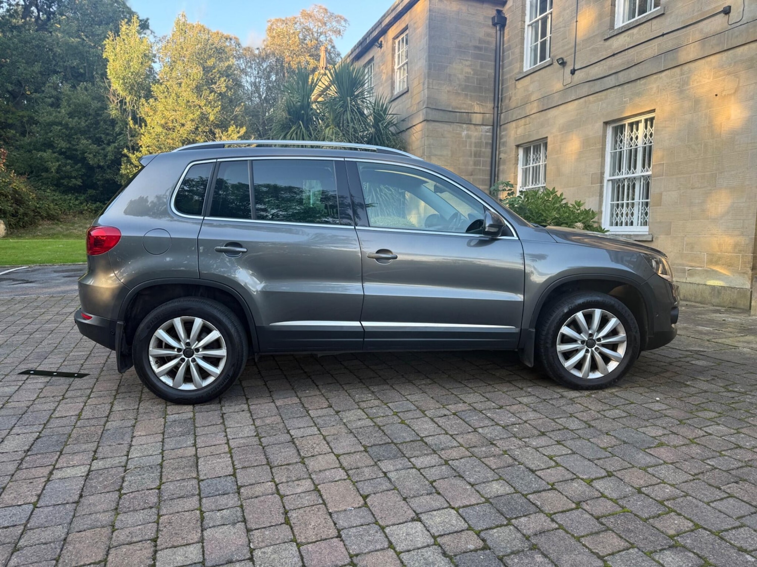 Used Volkswagen Tiguan 2015 for sale - 76099274: Photo 11