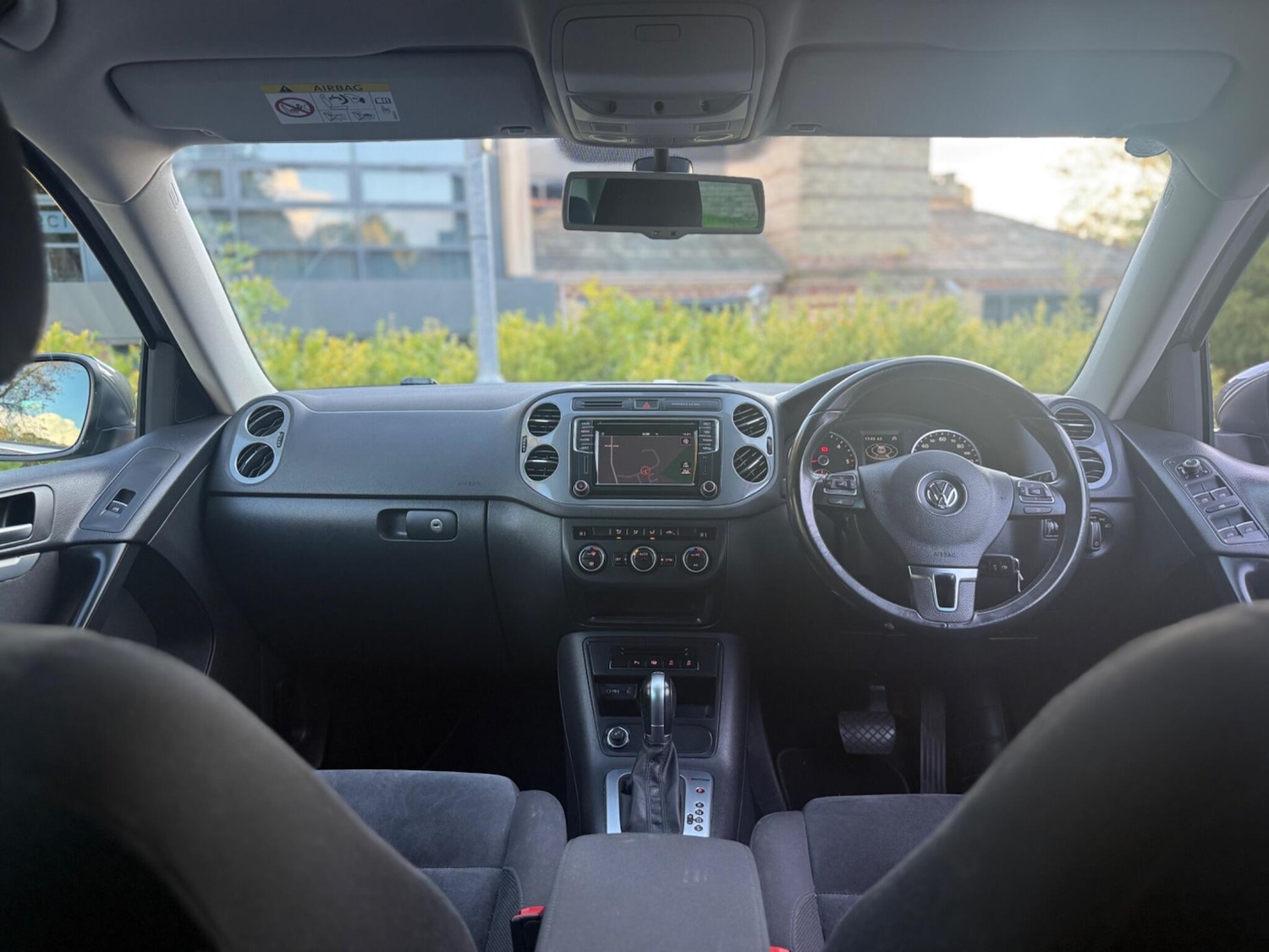 Used Volkswagen Tiguan 2015 for sale - 76099274: Photo 12