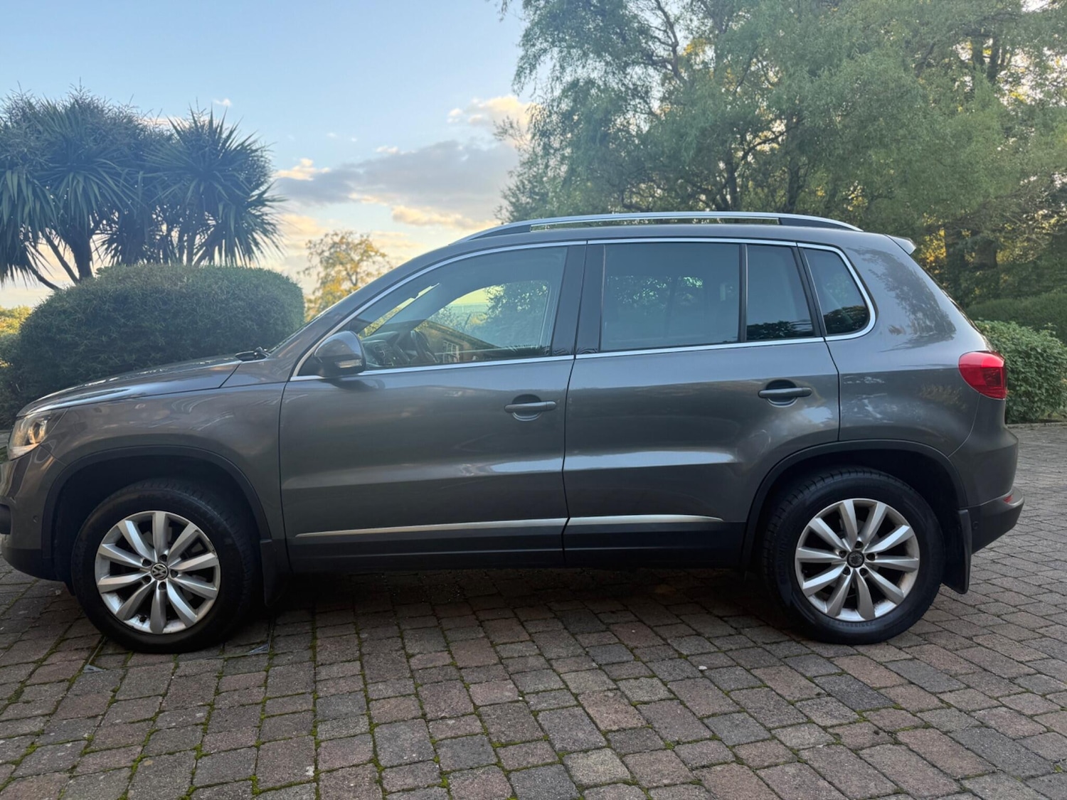 Used Volkswagen Tiguan 2015 for sale - 76099274: Photo 7