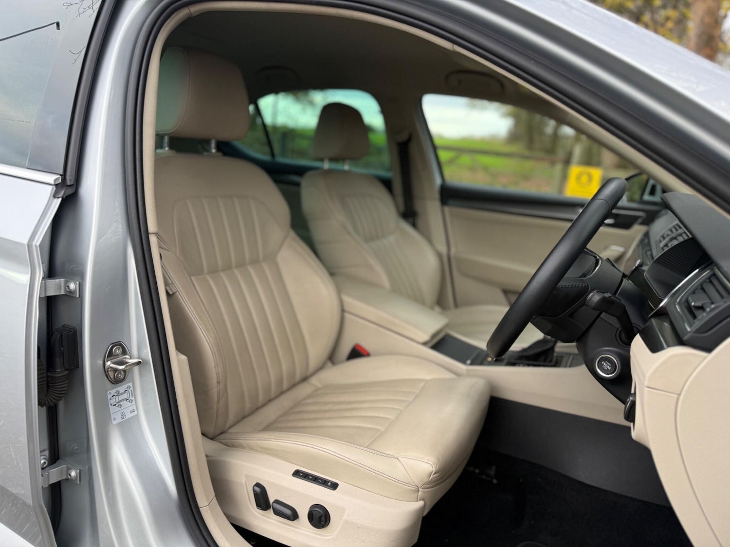 Used Skoda Superb 2021 for sale - 76992156: Photo 17