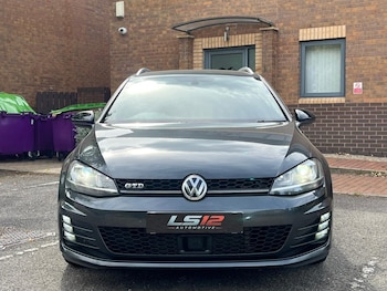 Used Volkswagen Golf 2015 for sale - 78965995: Photo