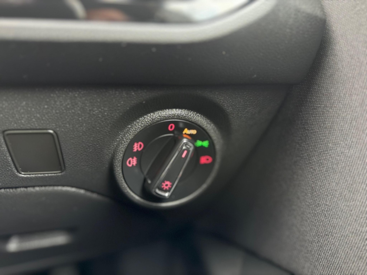 Used SEAT Leon 2018 for sale - 76592414: Photo 28